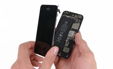 Как самостоятельно заменить дисплей на смартфоне iPhone 5s