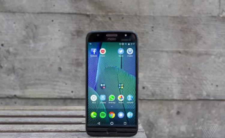 Обзор Motorola Moto G5S Plus