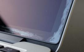 Apple бесплатно чинит дисплеи 12-дюймового MacBook и MacBook Pro Retina