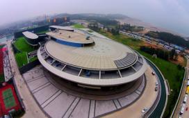 Богатый китаец построил офис в форме звездолета из Star Trek