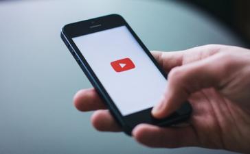 Хакеры научились взламывать мобильные с помощью роликов YouTube