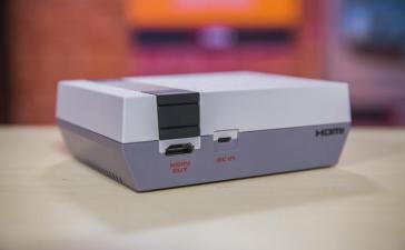 Смотрим на NES Classic Mini поближе