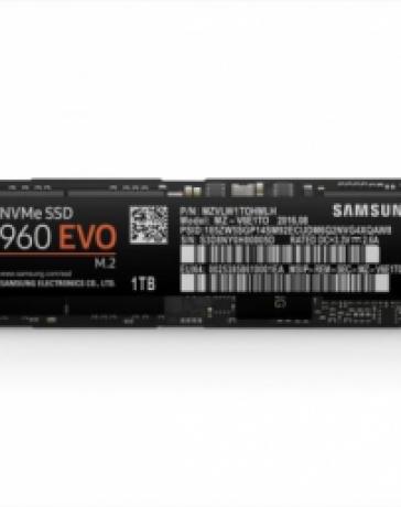 Samsung представила скоростные SSD 960 Pro и 960 EVO