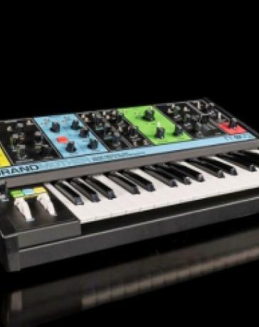 Moog Grandmother - ретро-вдохновленный синтезатор для всех уровней мастерства